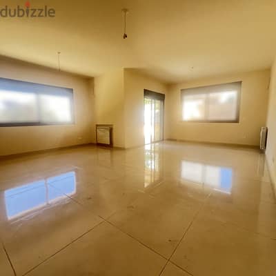 Apartment for sale in Mazraat Yachouh شقة للبيع في مزرعة يشوع