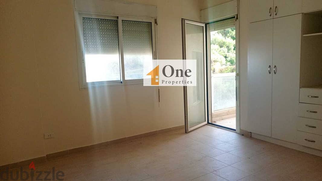 UNFURNISHED APARTMENT FOR YEARLY RENT IN HARET SAKHER 7