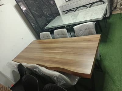 طاولة سفرة مع كراسي Dining table