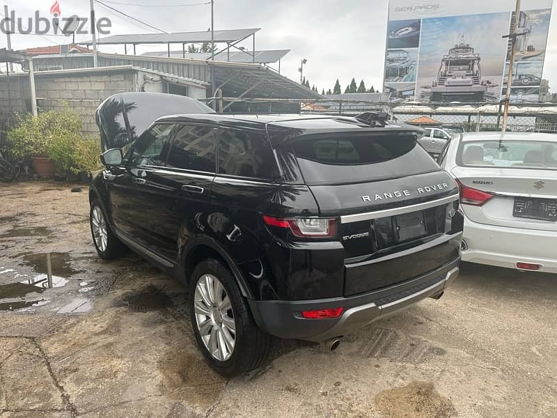 Land Rover Evoque 2016 3