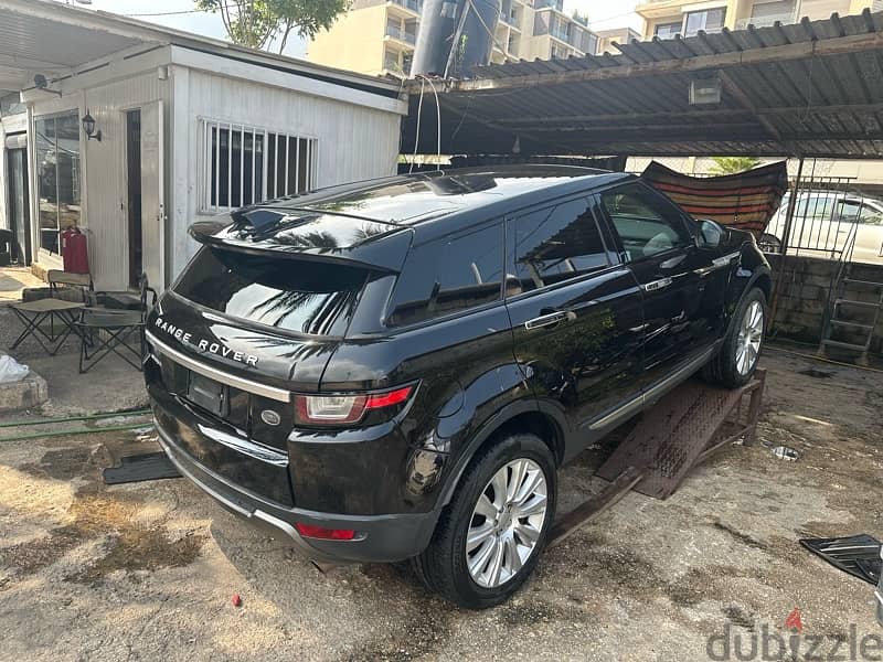 Land Rover Evoque 2016 18