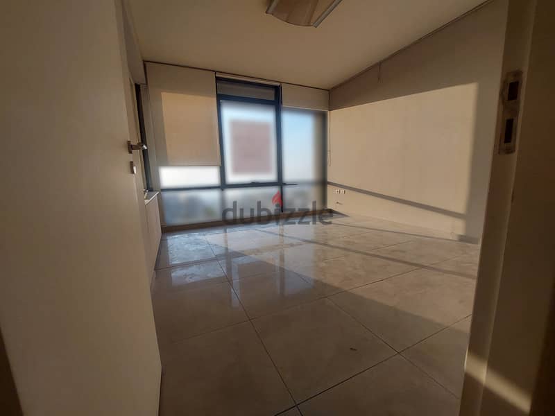 Office for sale in Mtayleb مكتب للبيع في المطيلب 0