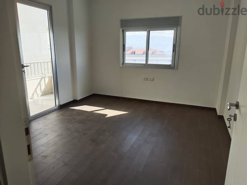 6 MONTH RENT IN MANSOURIEH 300 Sq 3