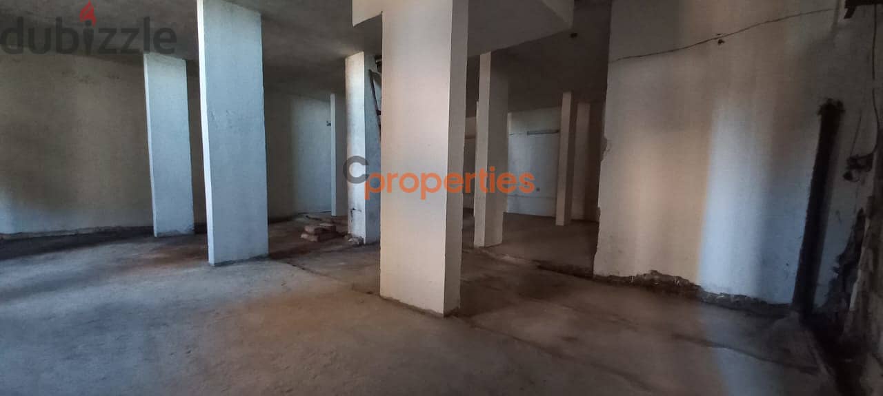 Warehouse for rent in Aoukar مستودع للإيجار في عوكر CPCJ12 4