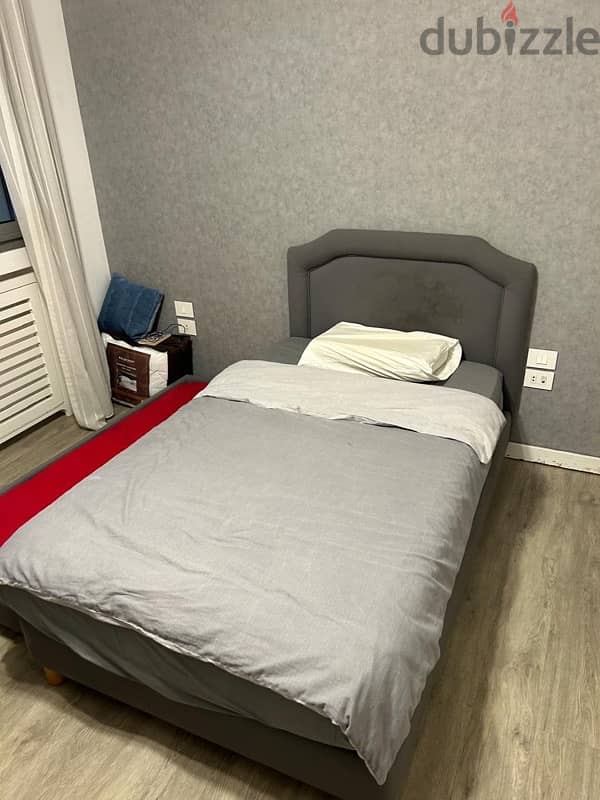 SLEEP COMFORT bed with matress Full bed setup NEGOTIABLE 2