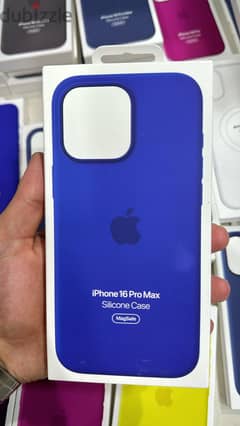 Silicone Case magsafe Iphone 16 pro max Ultramarine great & best pric 0