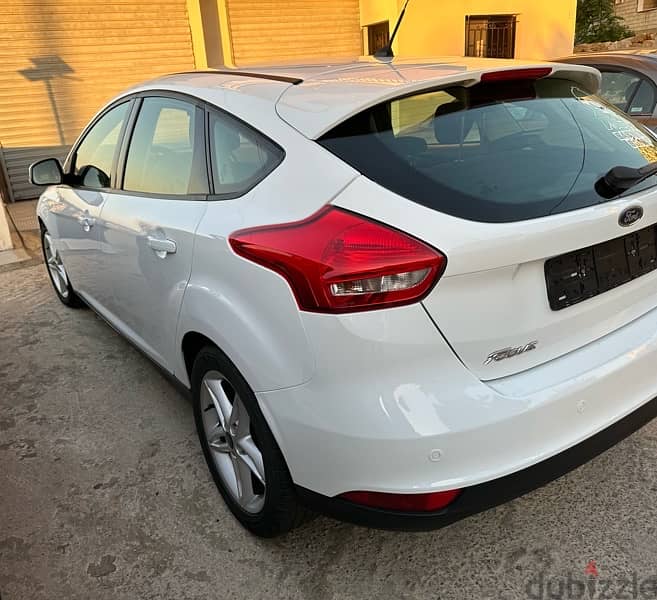 Ford Focus 2016 4