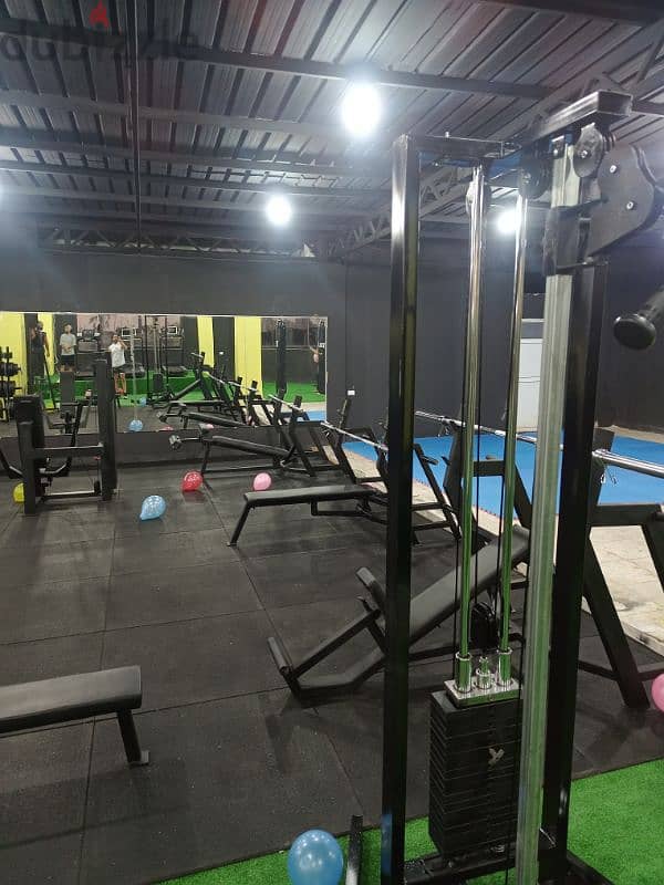 Gym watane for sale like new  03027072 نادي وطني شبه جديد للبيع 9