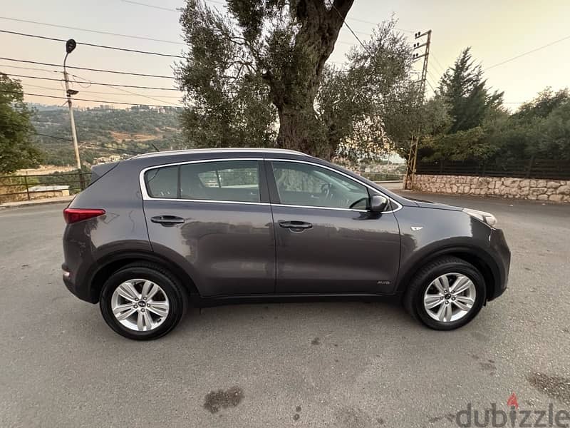 Kia Sportage 2018 4WD 2