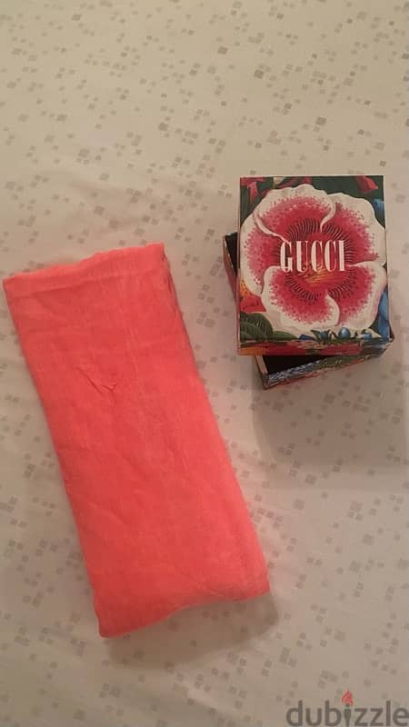 Gucci pink silk  Square Scarf for women 2