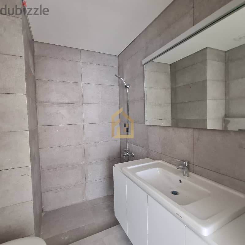 Apartment for sale in Achrafieh EA45 البيع في الأشرفية 4