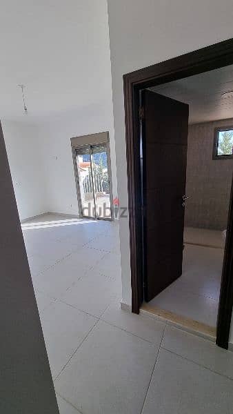 Apartment for sale in baabdat شقة للبيع في بعبدات 18