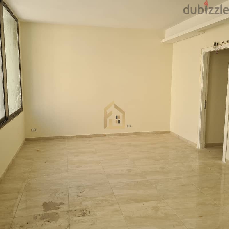 Apartment for rent in Achrafieh EA46 للإيجار في الأشرفية 1