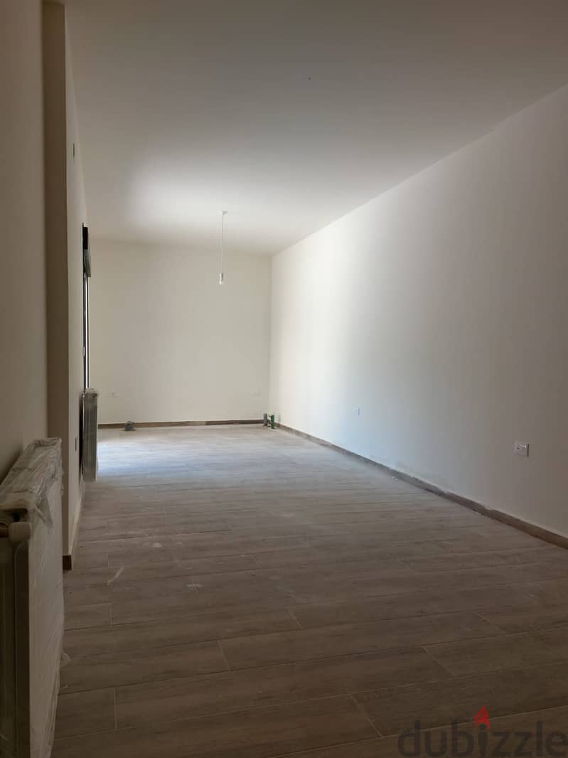 Apartment for sale in Baabdat - شقة للبيع في بعبدات 4