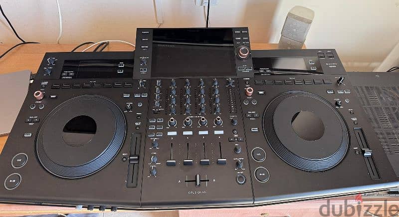 Pioneer Opus-Quad Used Like New 2