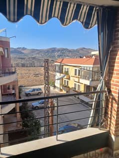 شقة للبيع في راشيا ضهر  الاحمر apartment for sale in rashaya 0