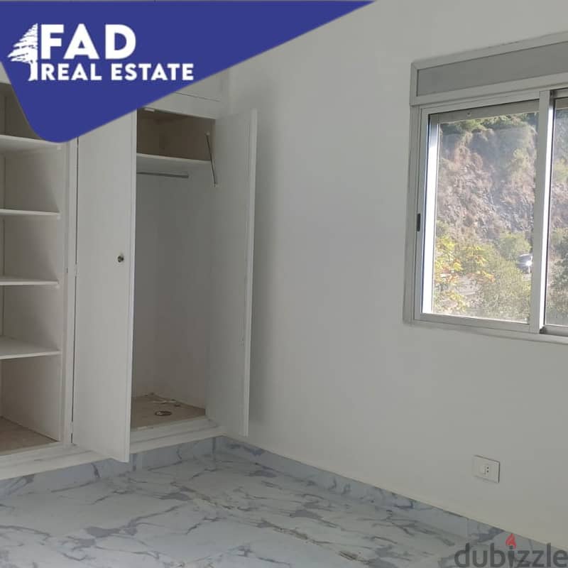 Apartment For Sale in Sahel Alma شقة للبيع في ساحل علما 7