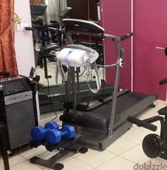 treadmill with equipments 0