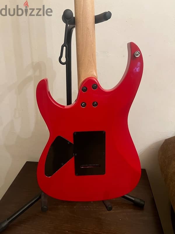 Xcort electric guitar 3