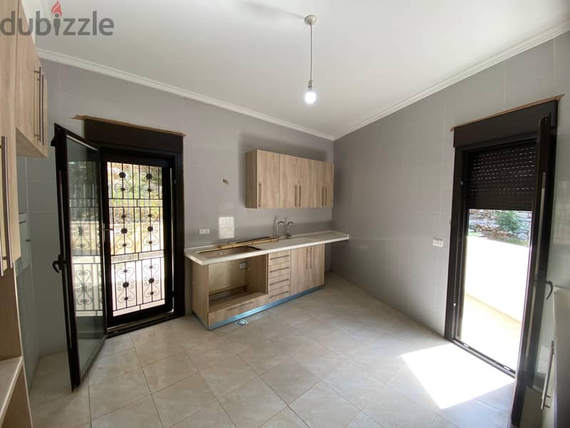 Apartment for sale in Mar Chaaya/ Terrace 5