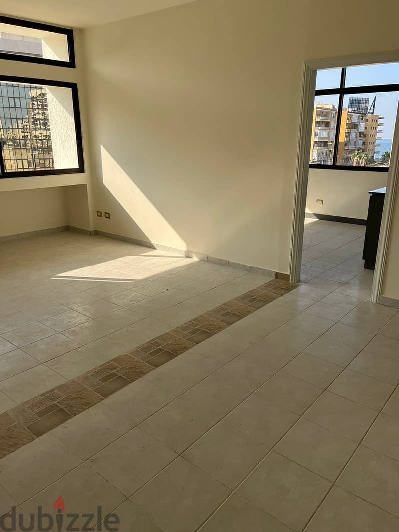 Office for rent in Antelias - مكتب للإيجار في انطلياس 2