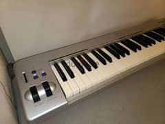 M-Audio Keystation 61ES (midi controller) 0