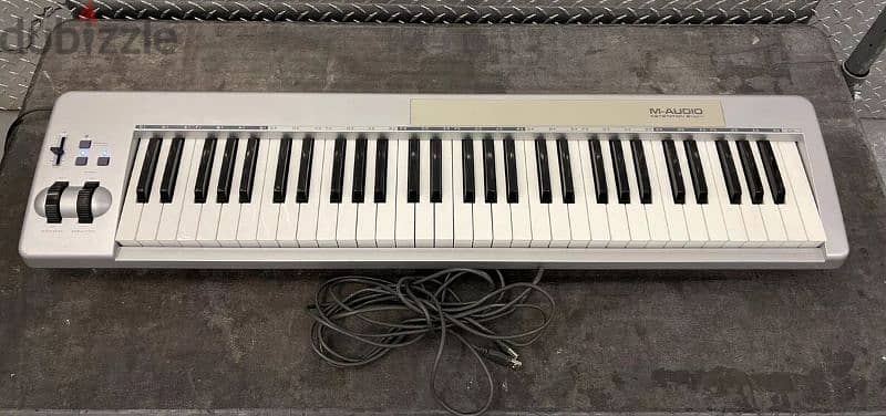 M-Audio Keystation 61ES (midi controller) 1