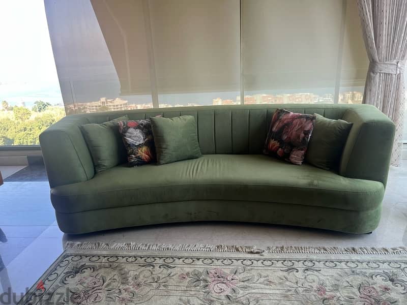 sofa like new 1