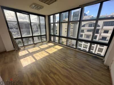 Office for Sale in Dekwaneh مكتب للبيع في الدكوانة