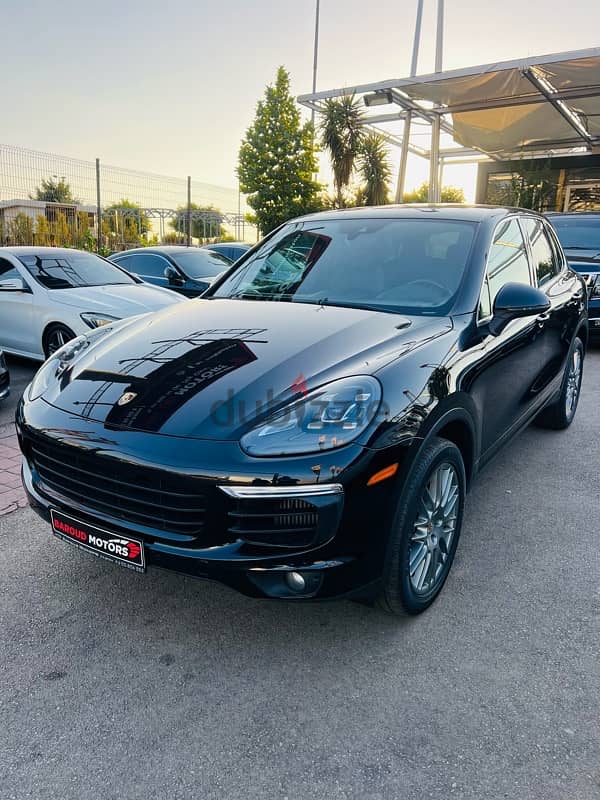 Porsche Cayenne “S” 2017 1