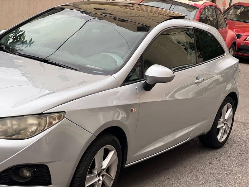 Seat Ibiza 2011 1