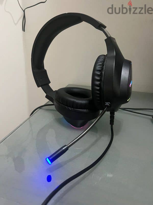 vertux Trinity headset pro gaming 3