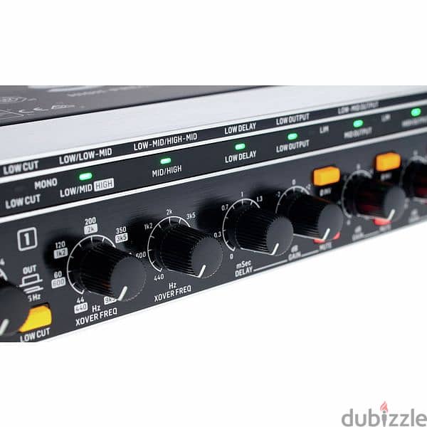 Behringer Super-X Pro CX3400 V2 Multi-channel Crossover with Limiters 1