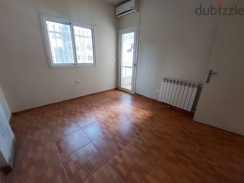 Ain Alak | 115m² + 30m² Terrace | 3 Parking | 2 Bedrooms Apartment 4