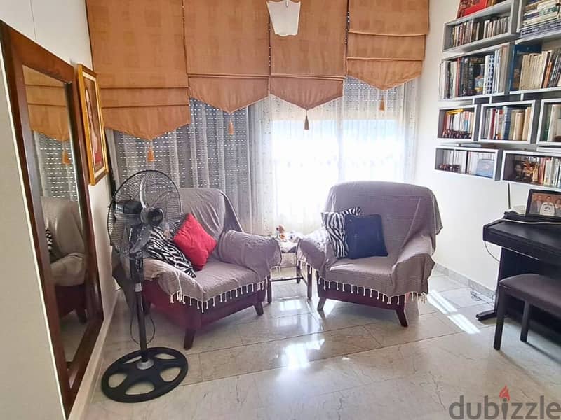 L16175-Apartment For Sale In Aamchit Old Bldg Very Good Condition 1