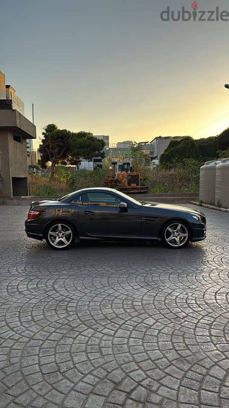 Mercedes-Benz SLK 200 convertible company source. 6