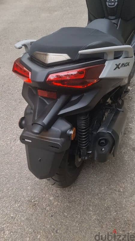 XMAX 2023 300cc 3