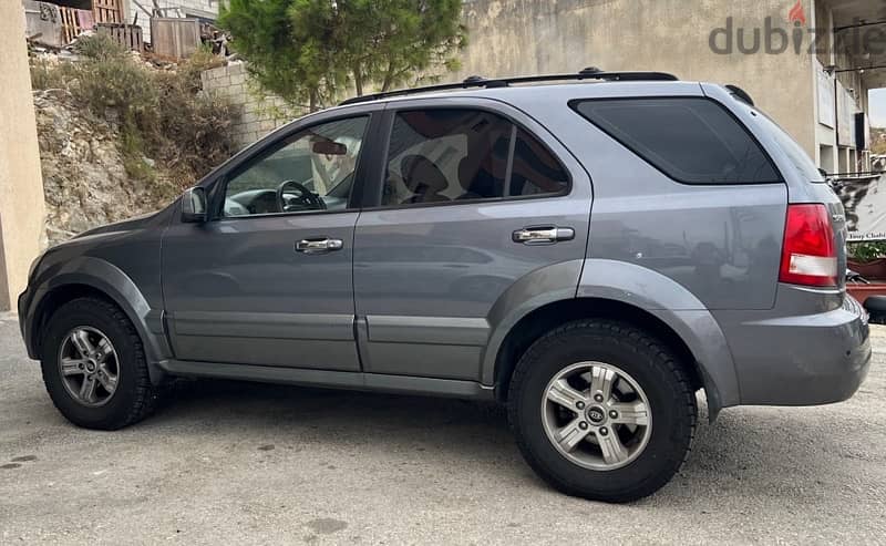 Kia Sorento 2004 1