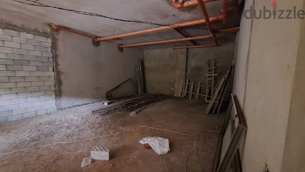 Warehouse fo Sale in Mansourieh مستودع للبيع في المنصورية 11