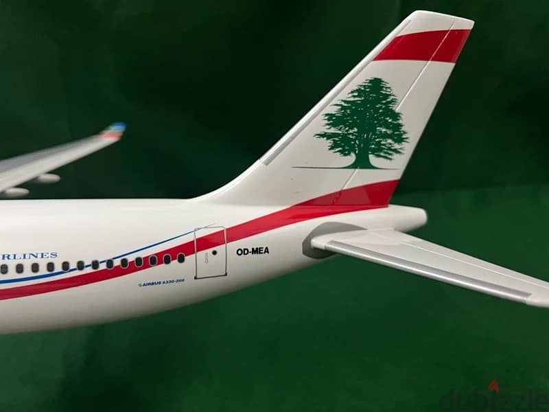 Airbus A332 Deluxe Desktop Model, OD-MEA Registration 1