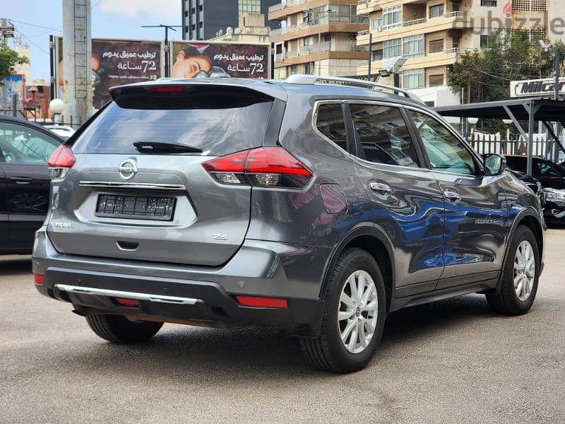 Nissan X-Trail 2018 (7 seats) 2