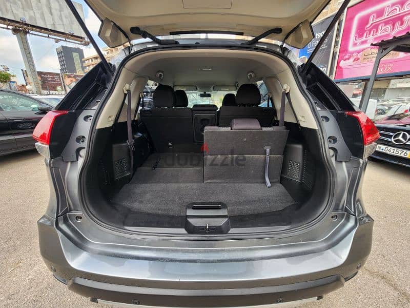 Nissan X-Trail 2018 (7 seats) 9