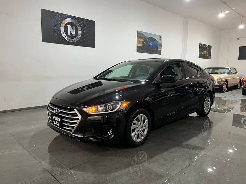 Hyundai Elantra 2017 3