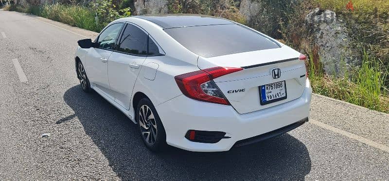 Honda Civic Sedan 2016 3