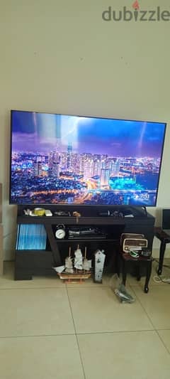 SAMSUNG QLED 65 inch 0