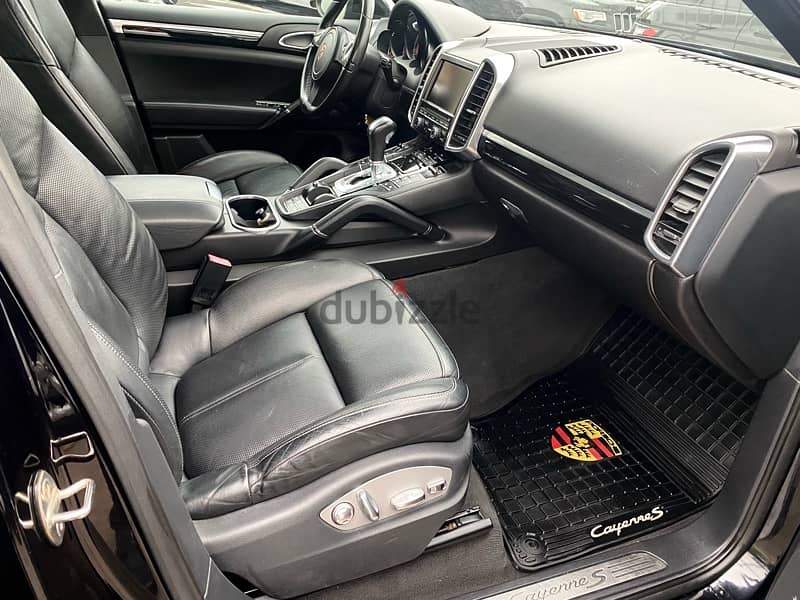 Porsche Cayenne S 2011 9