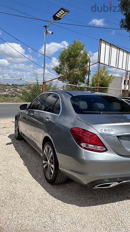 Mercedes-Benz C-Class 2016 2