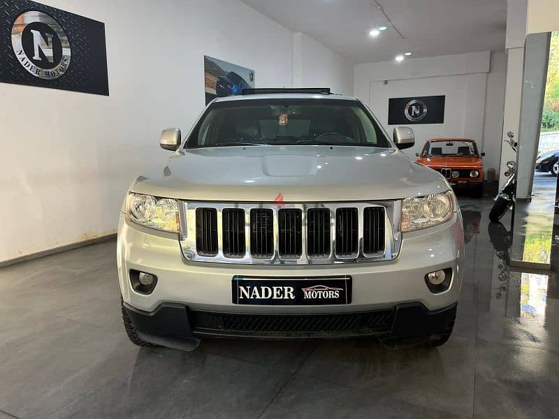 Jeep Grand Cherokee V6 2011 Limited 6