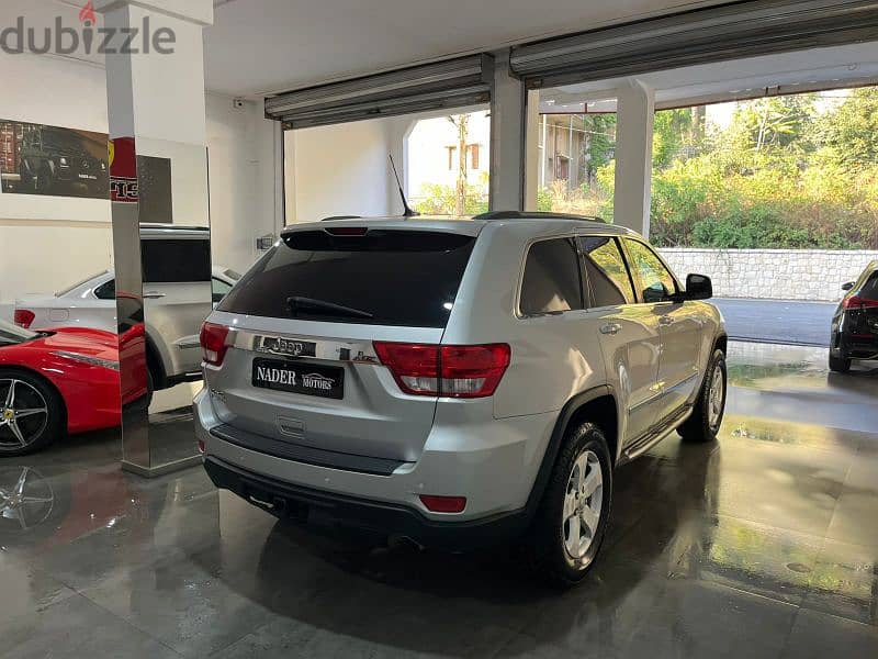 Jeep Grand Cherokee V6 2011 Limited 7