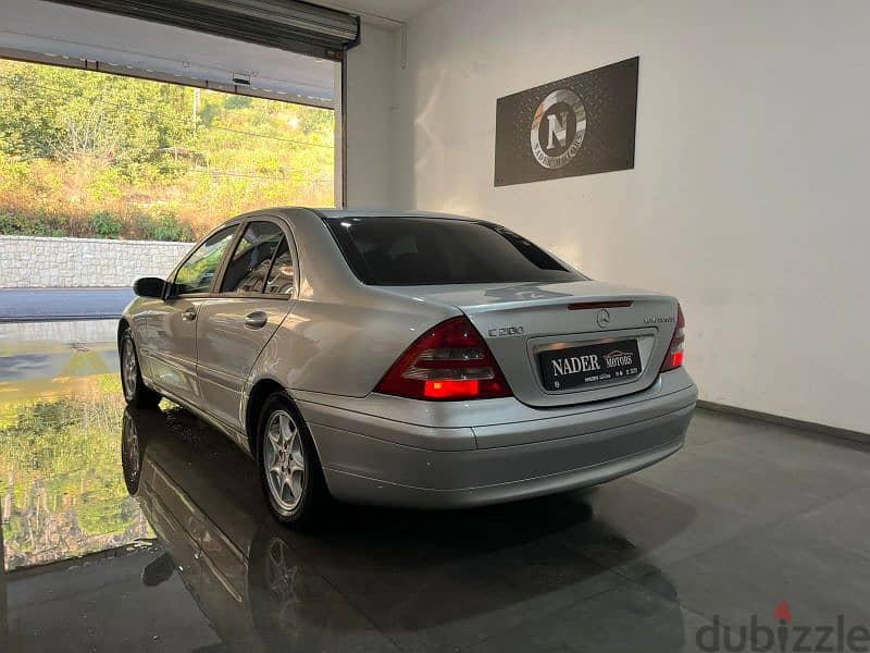 Mercedes-Benz C 200 V4 2002 7